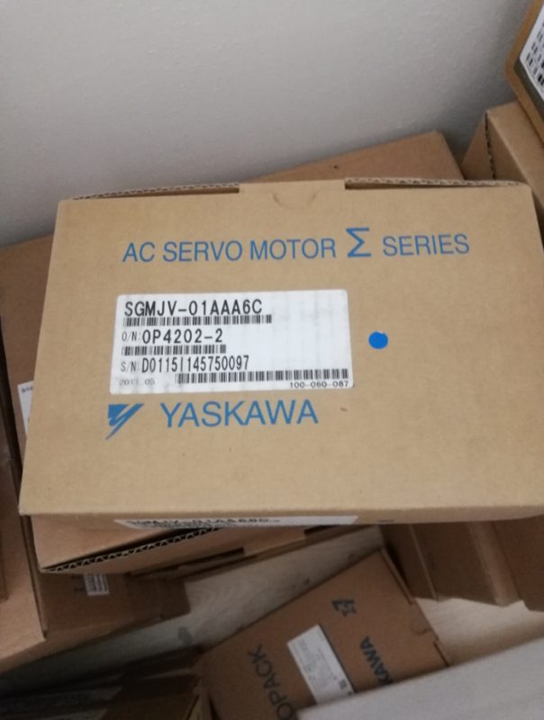 New YASKAWA AC SERVO MOTOR SGMJV-01AAA6C SGMJV01AAA6C NEW EXPEDITED SHIPPING