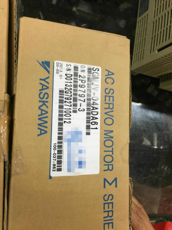 YASKAWA AC SERVO MOTOR SGMJV-04ADA61 SGMJV04ADA61 NEW EXPEDITED SHIPPING