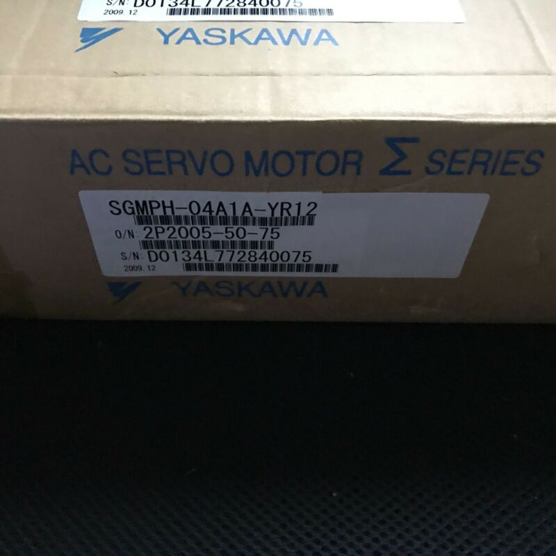 YASKAWA AC SERVO MOTOR SGMPH-04A1A-YR12 NEW ORIGINAL EXPEDITED SHIPPING
