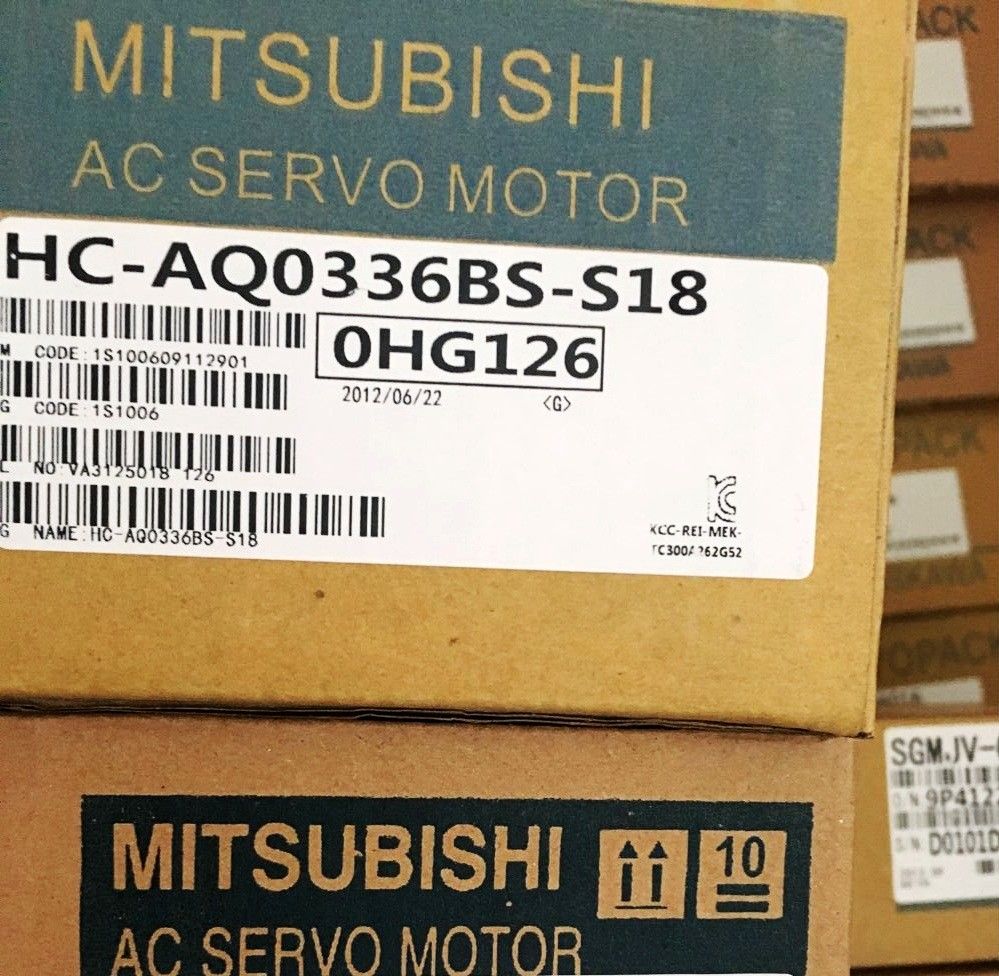 Original NEW Mitsubishi Servo Motor HC-AQ0336BS-S18 in box HCAQ0336BSS18