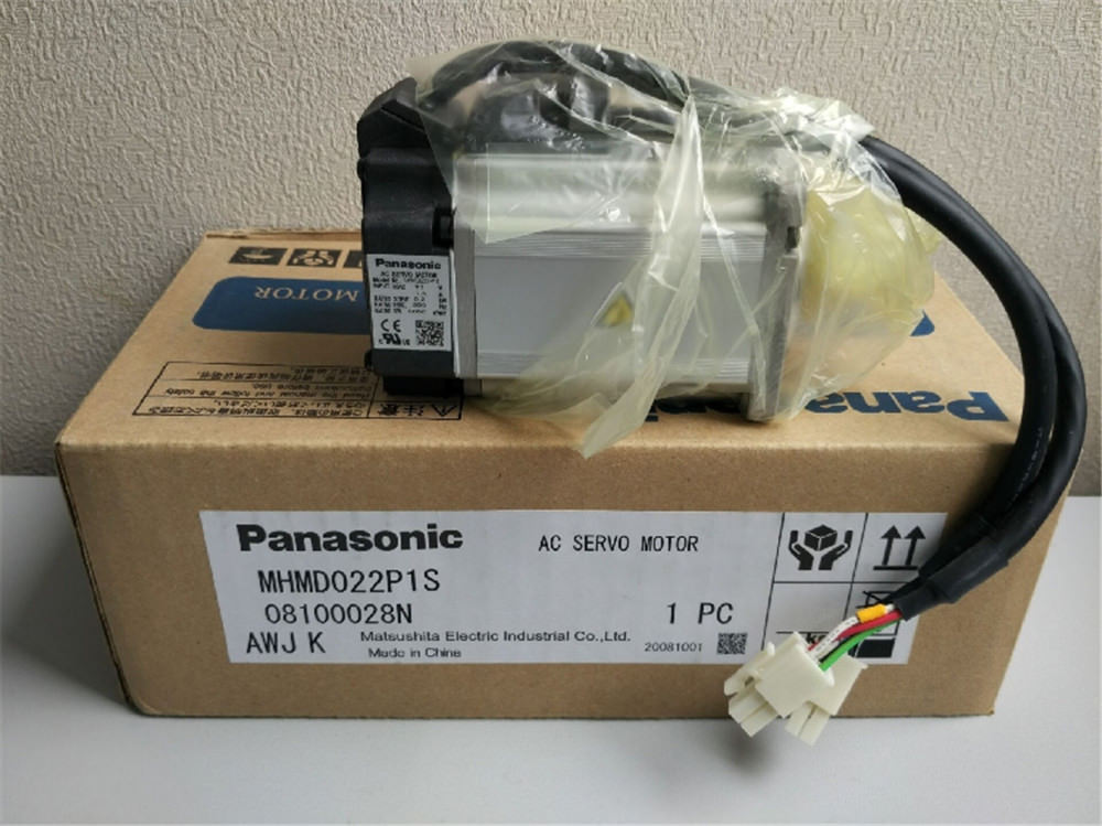 Brand NEW PANASONIC servo motor MHMD022P1S in box