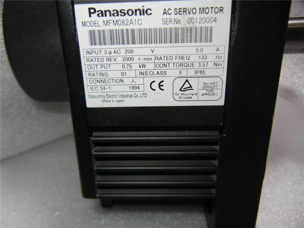 Used Panasonic AC servo motor MFM082A1C
