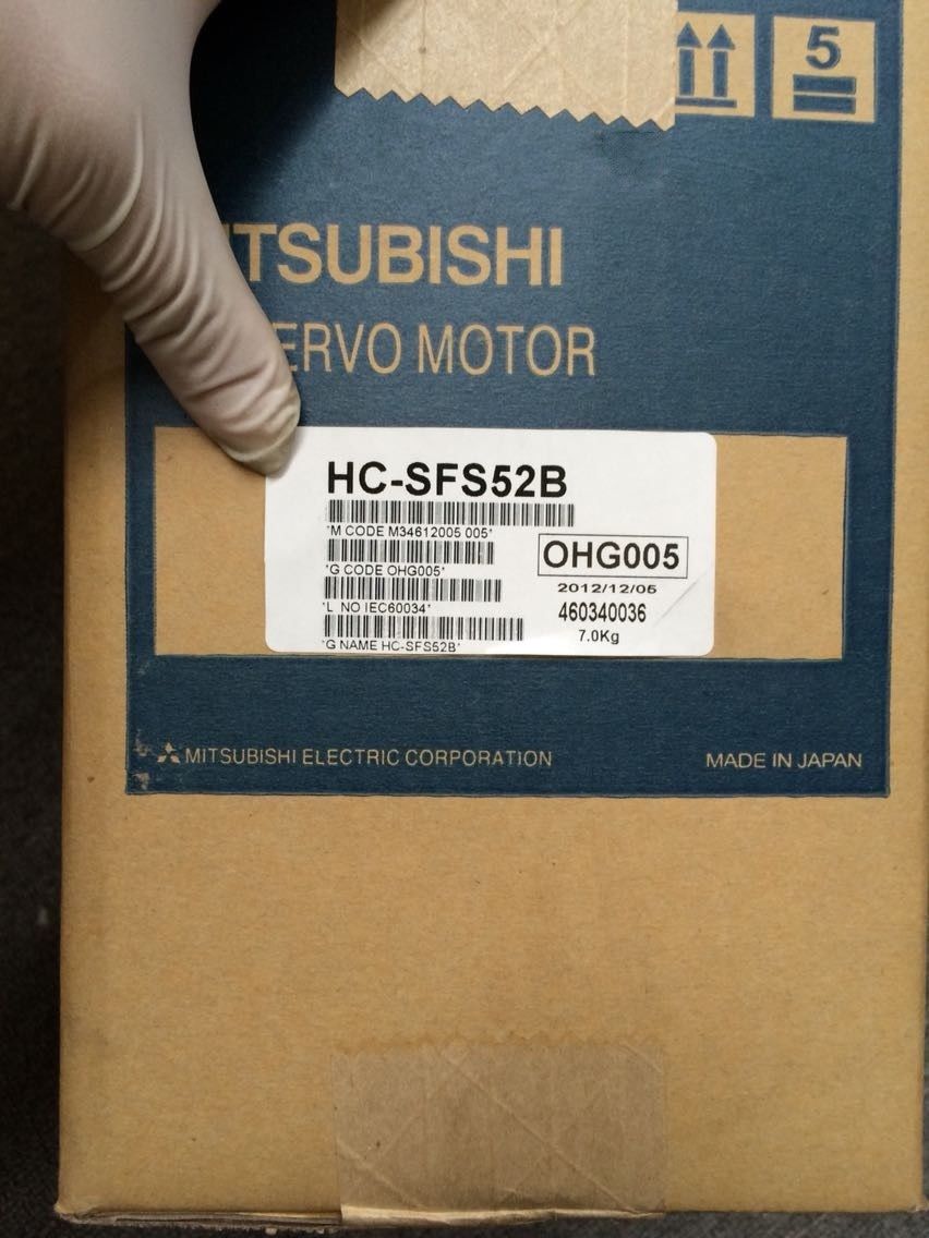 New Mitsubishi Servo Motor HC-SFS52 HC-SFS52B HC-SFS52K IN BOX