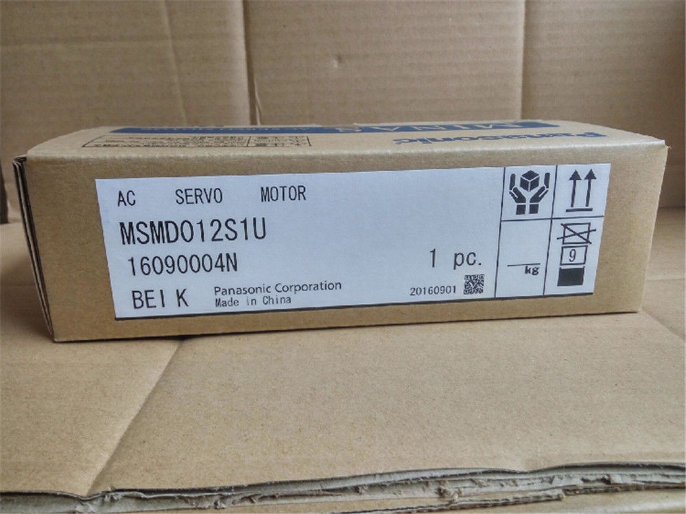 NEW PANASONIC AC Servo motor MSMD012S1U in box 0.1KW