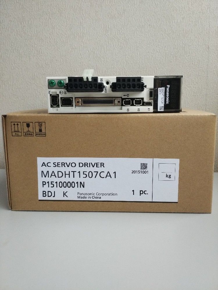 Original New PANASONIC AC Servo drive MADHT1507CA1 in box