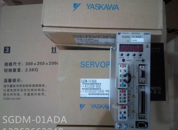 NEW ORIGINAL YASKAWA AC SERVO DRIVER SGDM-01ADA SGDM01ADA SHIPPING
