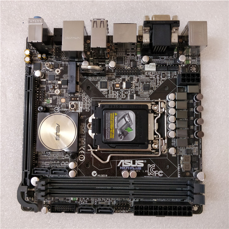ASUS H97I-PLUS Chipset Intel H97 LGA1150 DDR3 VGA DVI HDMI Motherboard