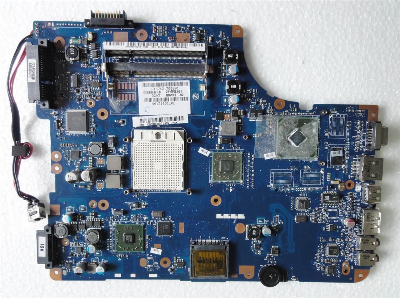 Toshiba Satellite L500 Series AMD Motherboard NSWAE LA-5331P K00