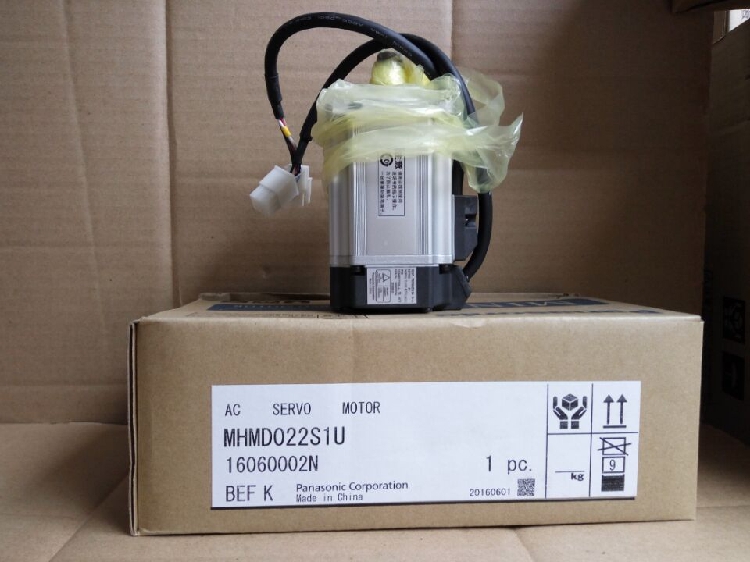 Panasonic A5 Series AC Servo Motor 200W 220V MHMD022S1U