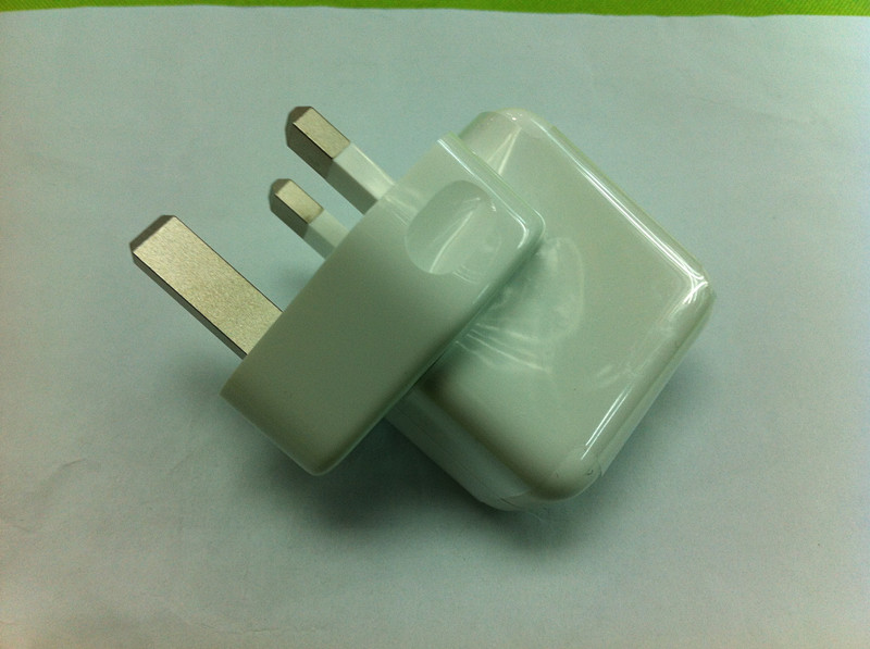 UK PLUG 10W USB AC Power Adapter for Apple iPad - iPad 2, Replac