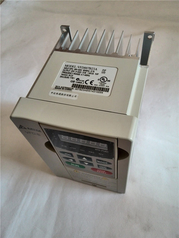 VFD007B23A DELTA VFD-B Inverter Frequency converter 750w 1HP 3 PHASE 220
