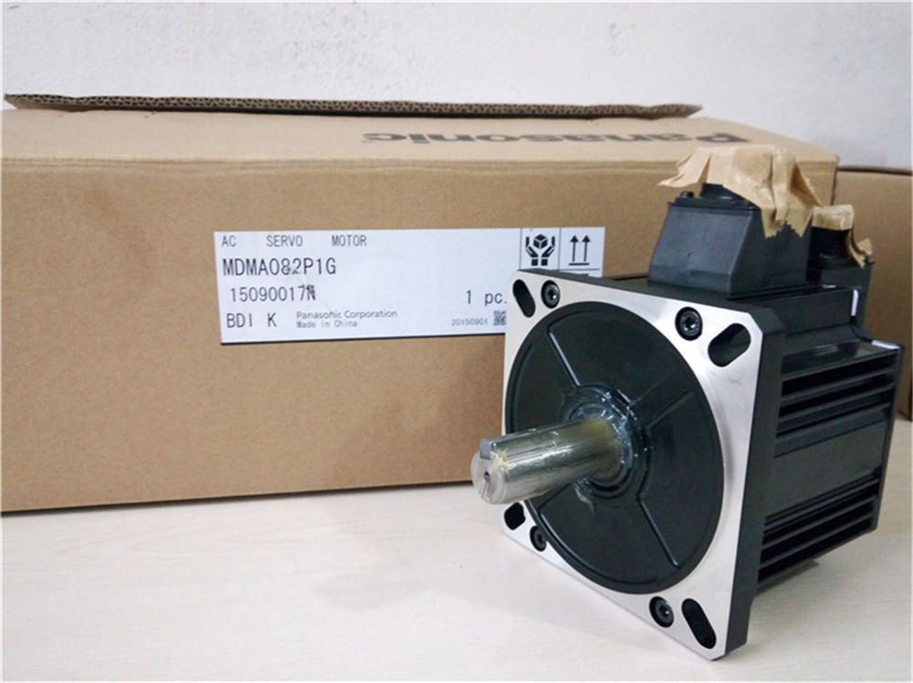 Original New PANASONIC AC Servo motor MDMA082P1G in box