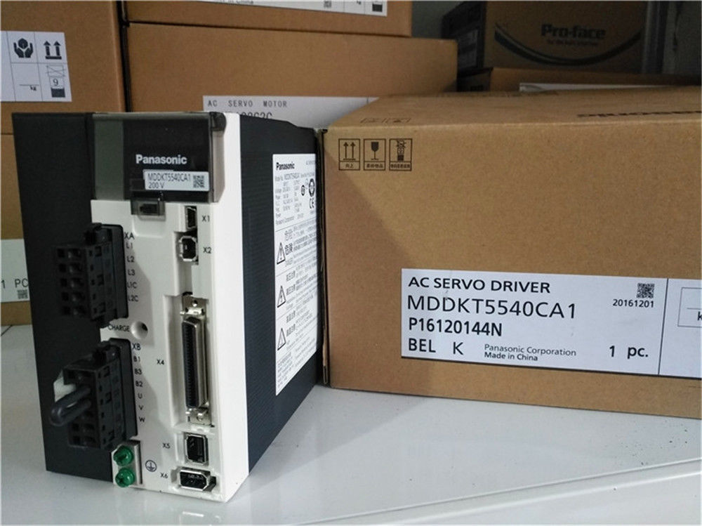 Original New PANASONIC AC Servo drive MDDKT5540CA1 in box (real picture)