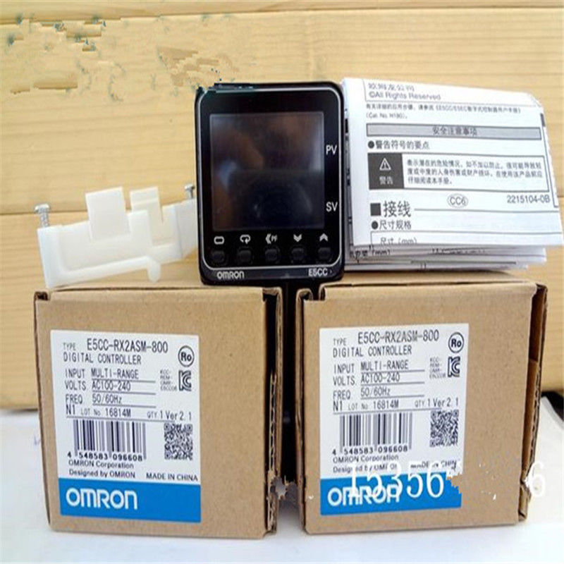 OMRON Temperature Controller E5CC-RX2ASM-800 100-240VAC New in box (FAST)